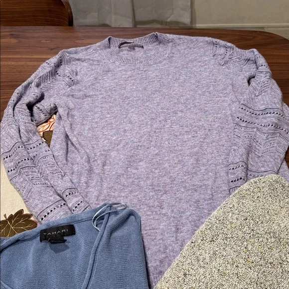 Sweater bundle - Picture 2 of 7